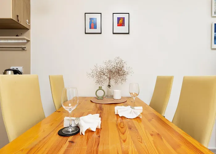 Azuuro - 1bd Near The Center By Flat Manager Apartamento