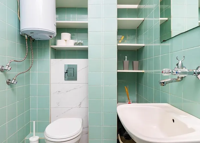 Apartment Azuuro - 1bd Near The Center By Flat Manager